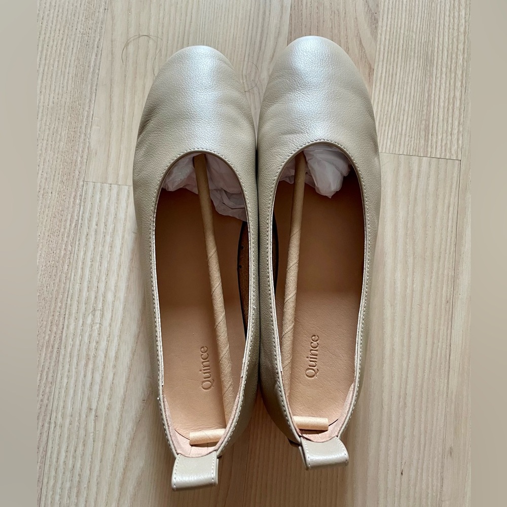 Quince Italian Leather Glove Ballet Flat (cream)